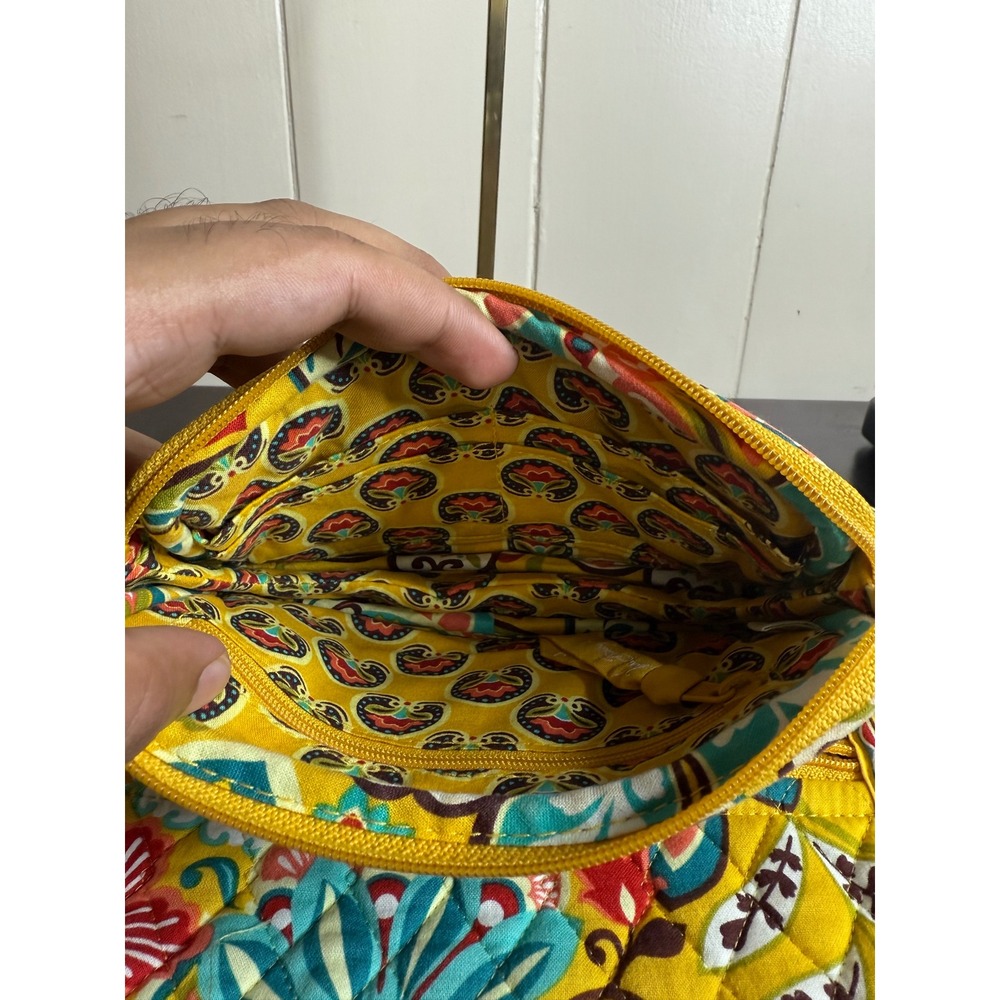 Vera Bradley Shoulder Bag Women's Floral Quilted Crossbody Small Wristlet Inside - Picture 8 of 16